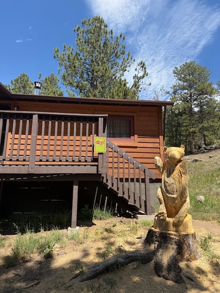 Rustic Cottage Cabin-1